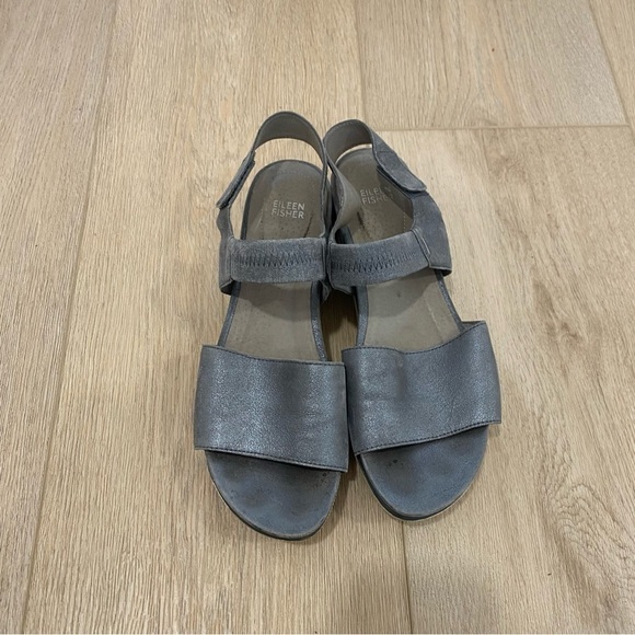 EILEEN FISHER SILVER SOMER PLATFORM SLINGBACK SANDALS SIZE 10 - Picture 1 of 5